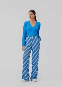 Modström CammyMD v-neck - Azure Blue< Strik & Bluser