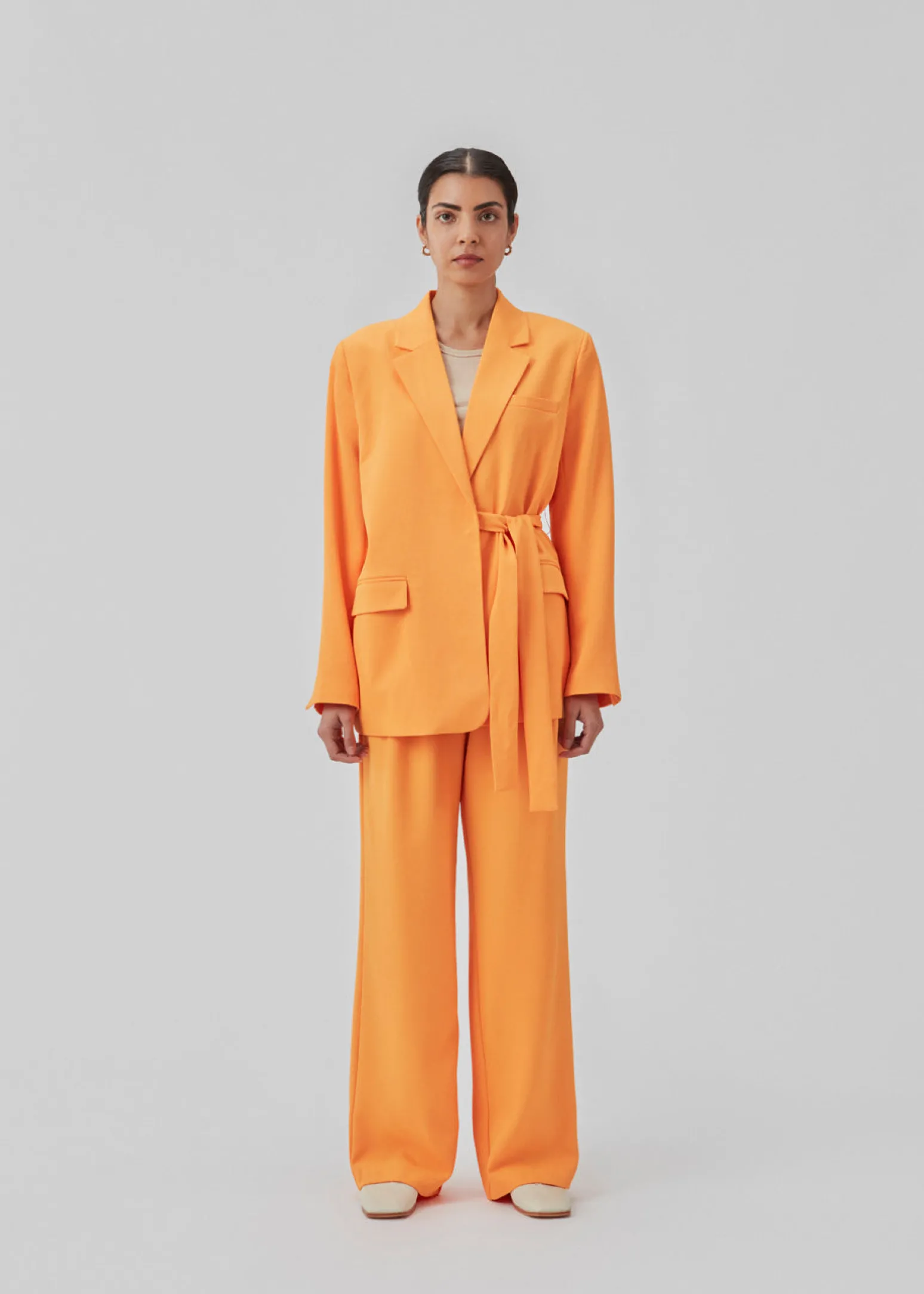 Modström CayaMD pants - Vibrant Orange< Bukser