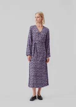 Modström ChesliMD print wrap dress - Purple Flower Buds< Kjoler