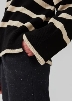 Modström CorbinMD stripe t-neck - Summer Sand Black< Strik & Bluser