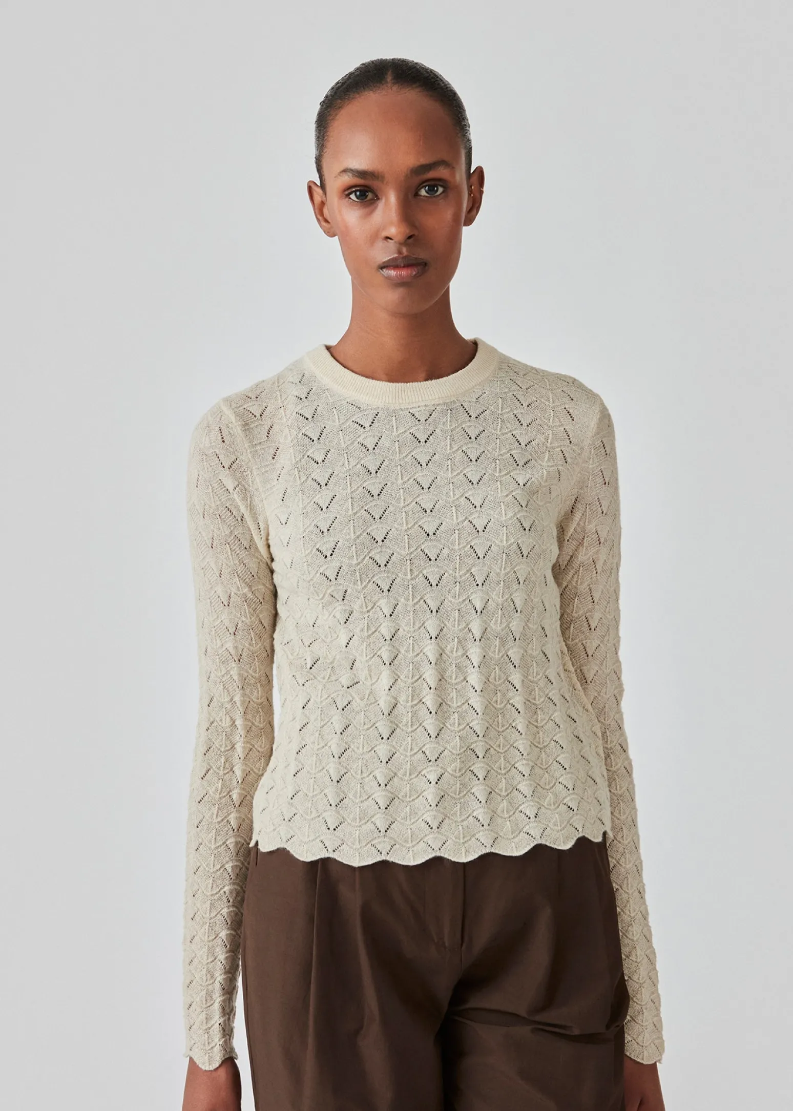 Modström CordellMD short o-neck - Summer Sand< Strik & Bluser