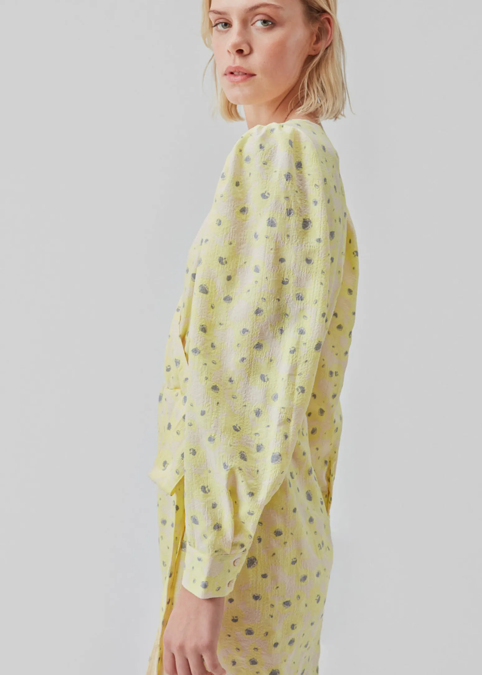 Modström CupidMD print dress - Aqua yellow flower< Kjoler