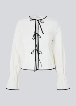 Modström EmiliaMD bow shirt - Soft White< Skjorter
