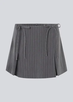 Modström EmiliaMD bow skirt - Grey Pinstripe< Nederdele