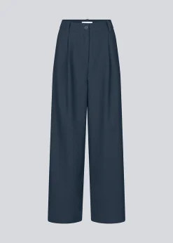 Modström GaleMD 2 wide pants - Navy Sky< Jakkesæt|Bukser