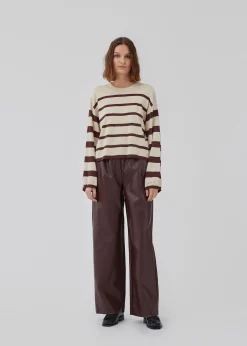 Modström HurleyMD stripe o-neck - Pinecone Summer Sand Stripe< Strik & Bluser