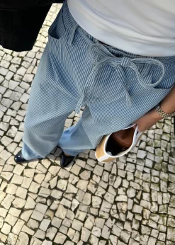 Modström IsoldeMD pants - Soft Blue Stripe< Denim|Bukser