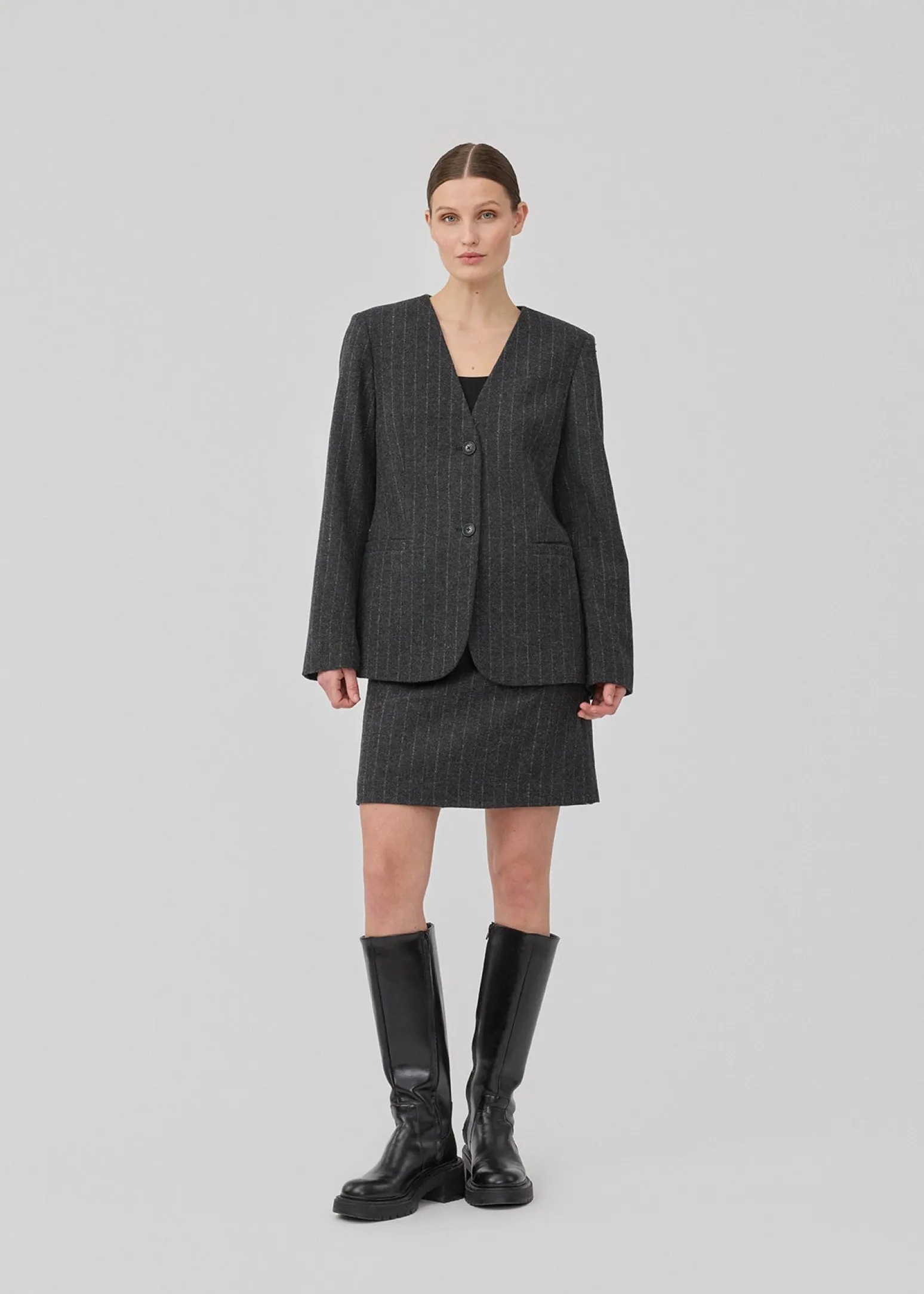 Modström KristolMD skirt - Dark Grey Pinstripe< Nederdele|Jakkesæt