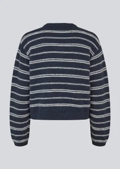 Modström LineusMD stripe o-neck - Navy sky soft white stripe< Strik & Bluser