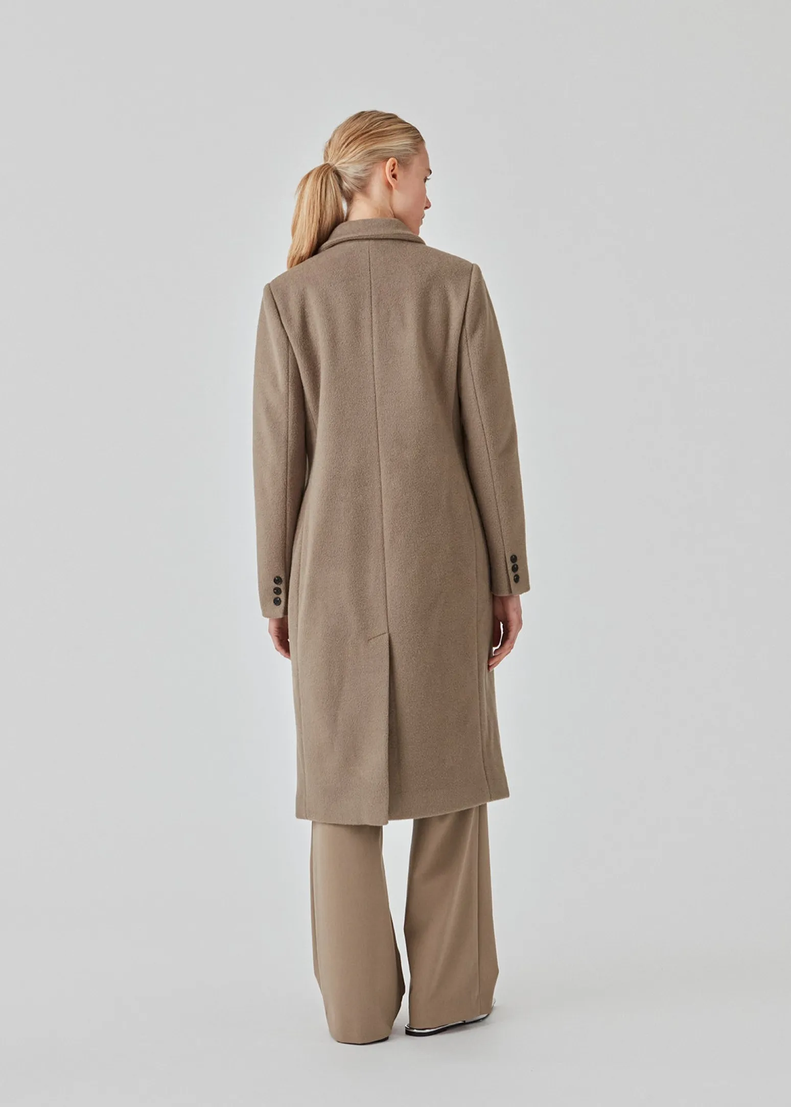 Modström Odelia long coat - Spring Stone< Frakker & Jakker